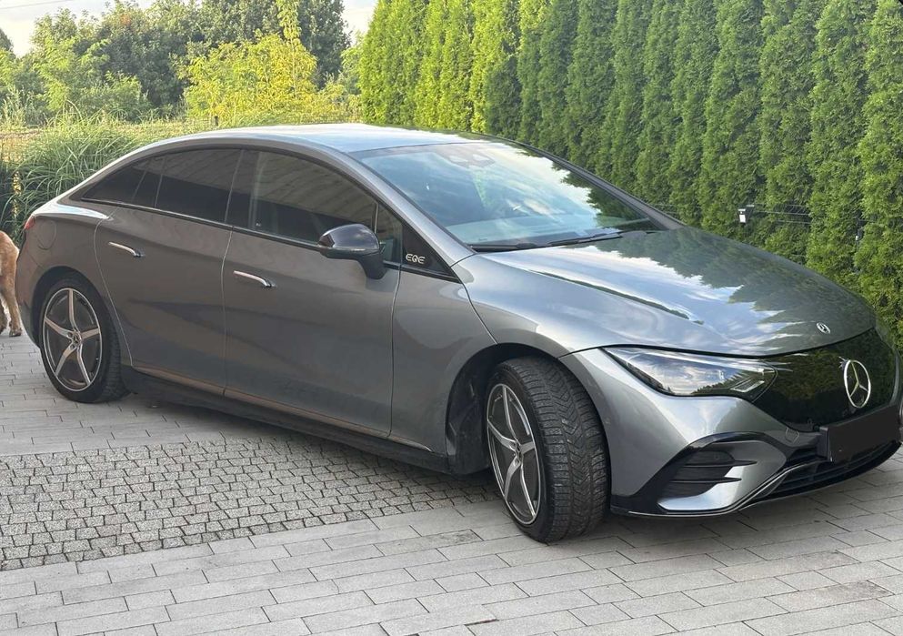 Mercedes-Benz EQE 350 AMG Line