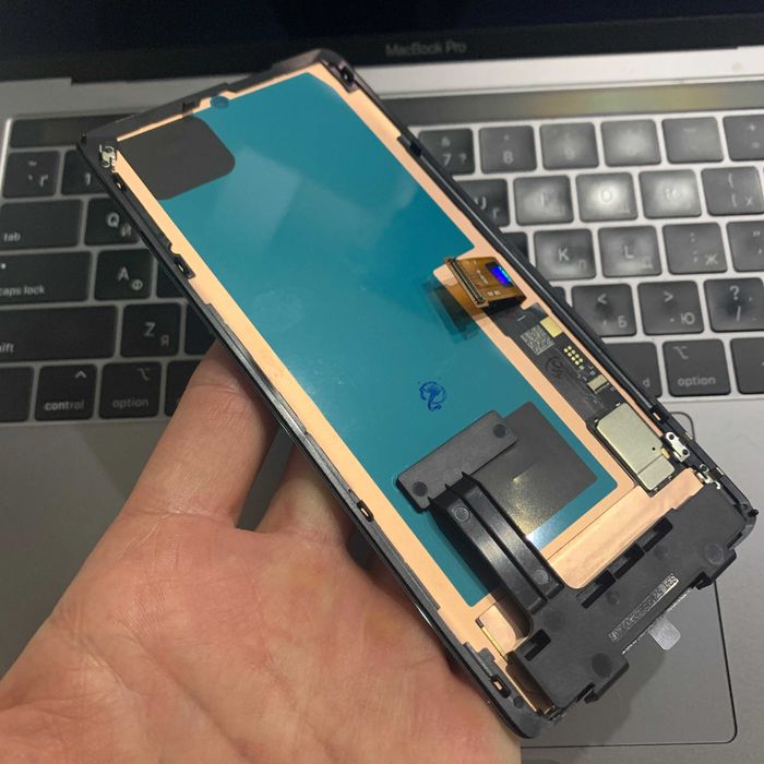 Екран Google Pixel 6, 7, 8 Pro A OLED дисплей