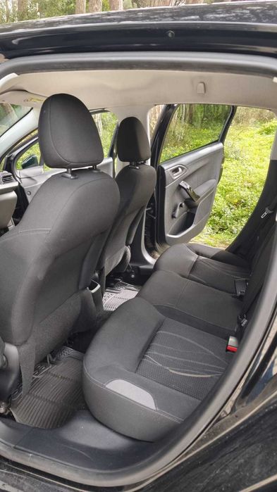 Peugeot 208 1.4 HDi Active 2015 – Diesel, 107.664 km