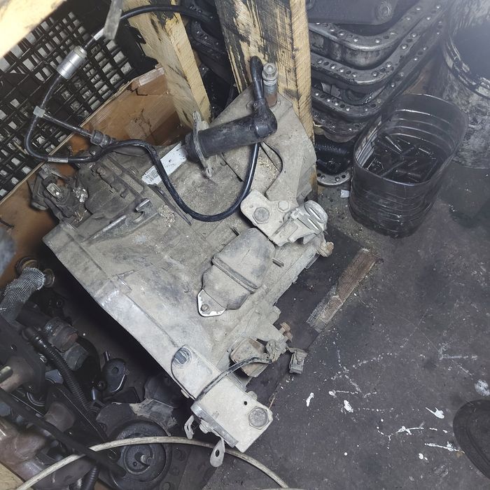 Мотор двигун кпп Рено Еспейс Лагуна 2.2TDI 1998р G8T