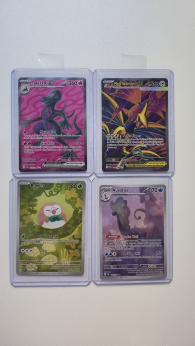 Conjunto de cartas pokémon