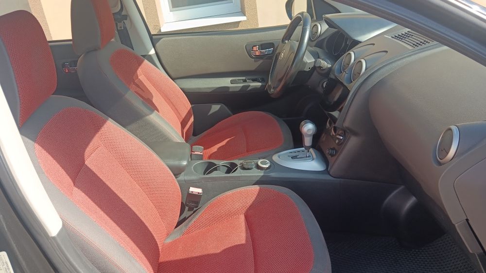 Продам автомобиль Ниссан