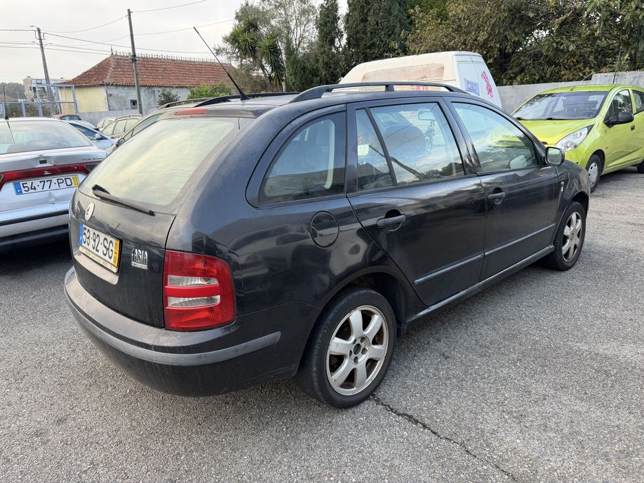 Skoda Fabia 1.4i — photo 4