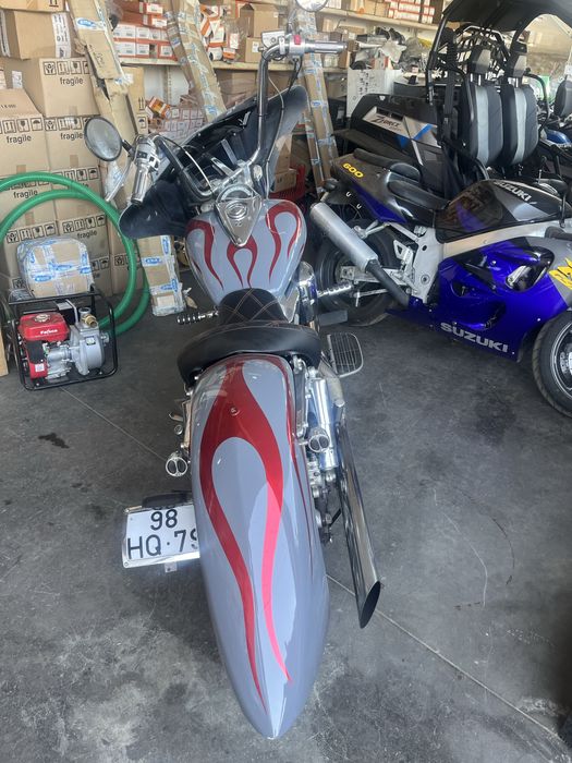 Honda vtx1300 custom 2009