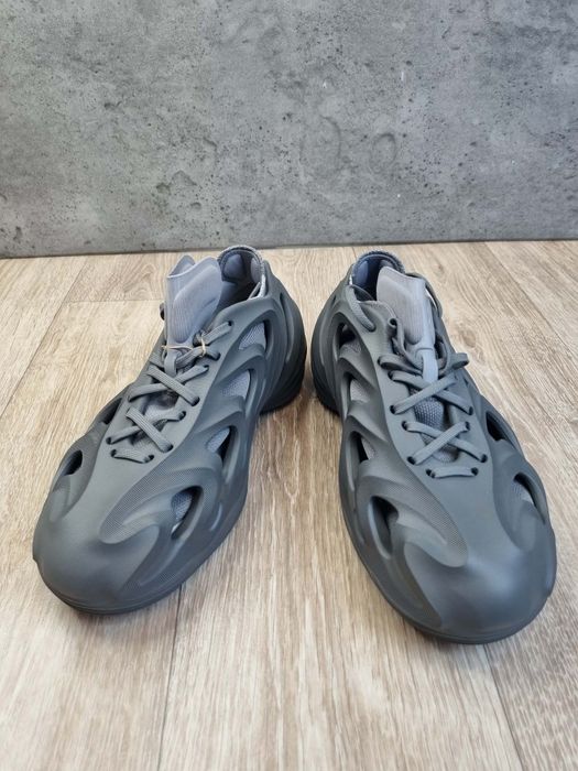 Buty Adidas    .