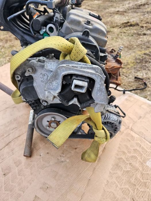 silnik peugeot 206 c2 c3 hfx