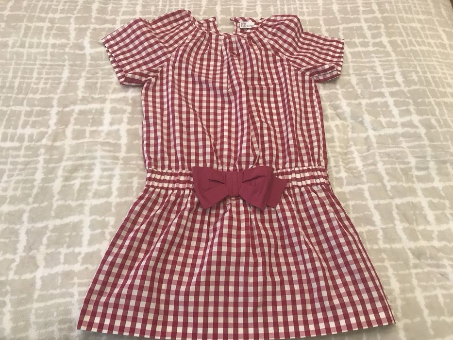 Сукня від Red Valentino. Оригінал-стильна та жіночна. 42 розмір.