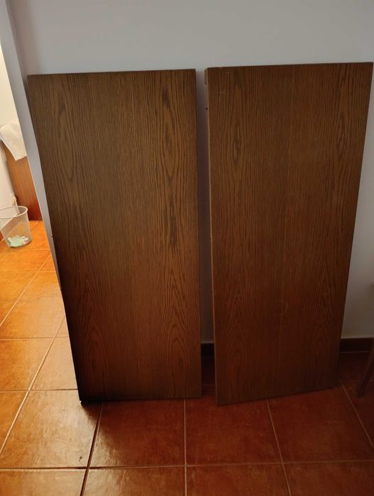 Mesa de sala, fabrico Alemão
