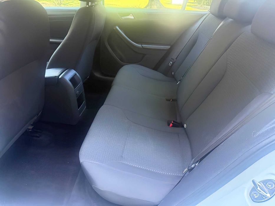 Volkswagen Jetta S      2016