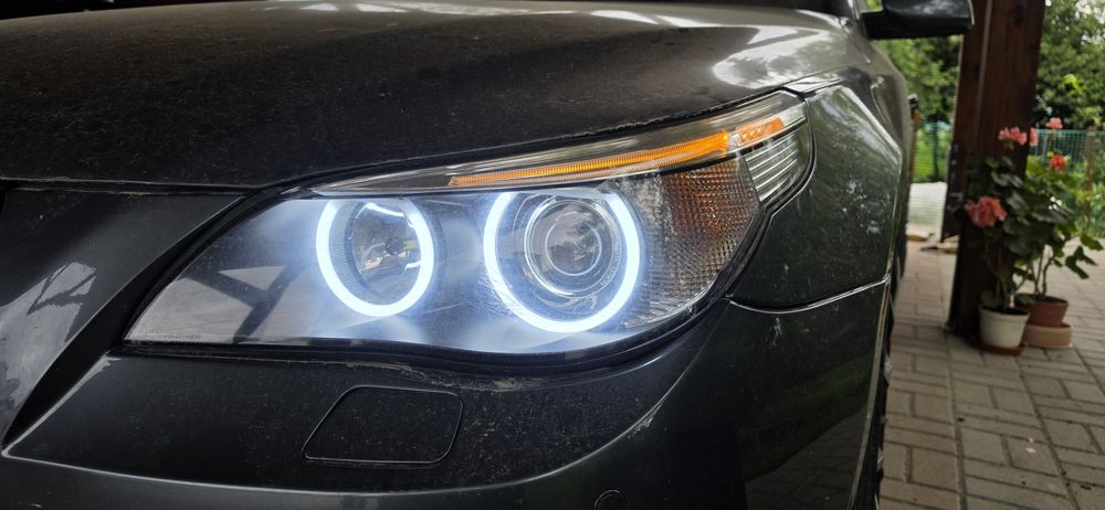 Bmw e60/e61 Reflektory lampy przód dynamiki xenon skrętne regenerowane