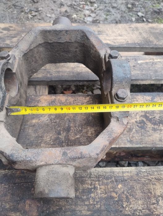 Колиска до гідроциліндра маз 5551