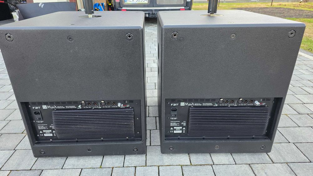 Sprzedam subwoofer aktywny FBT HiMaxx 100SA 2 szt.+ sztyce + pokrowce