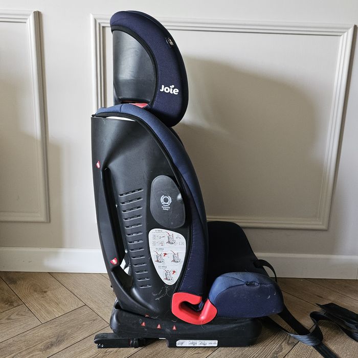 Fotelik samochodowy Joie 9–36 kg ISOFIX
