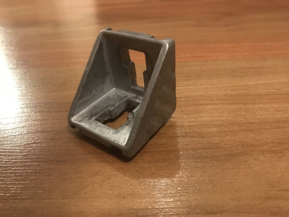 Kątownik aluminiowy do profilów Aluminiowych 40x40 łącznik aluminiowy