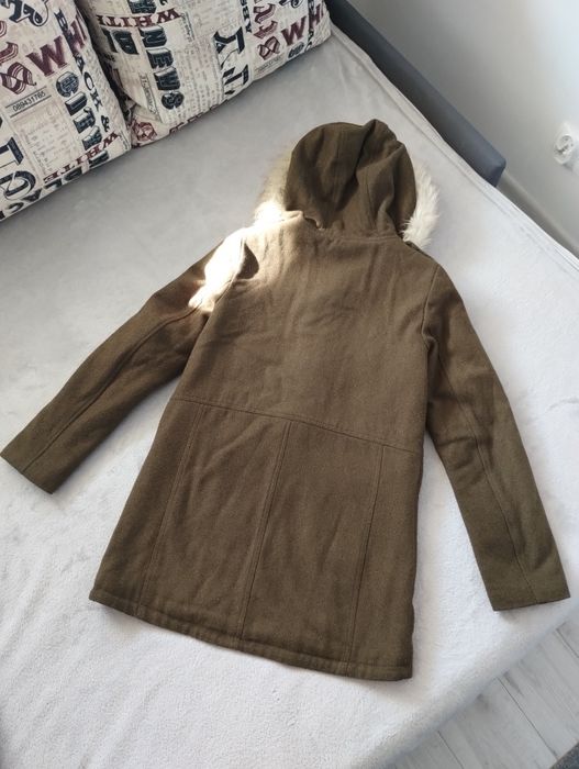 Damska ciepła kurtka przejściowa budrysówka khaki Pull&Bear roz. S