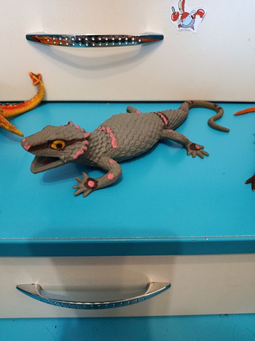 Динозавры, фигурки, игрушки