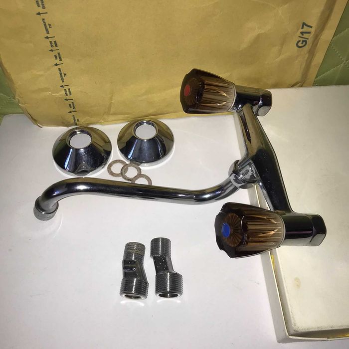 Змішувач новий  імпортний з "радянських часів" - кінець 80-х, ЛАТУНЬ.