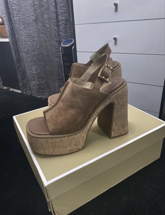Sandalia Michael Kors 36