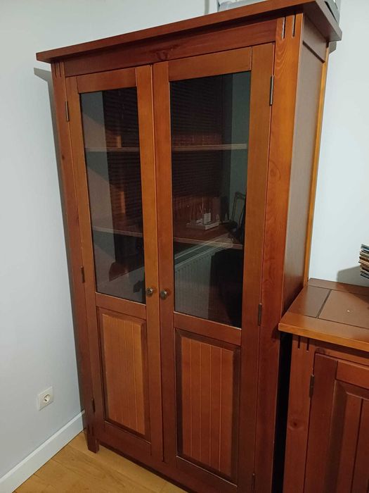 Witryna JYSK drewniana