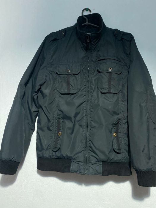 Куртка осіня відмінний стан