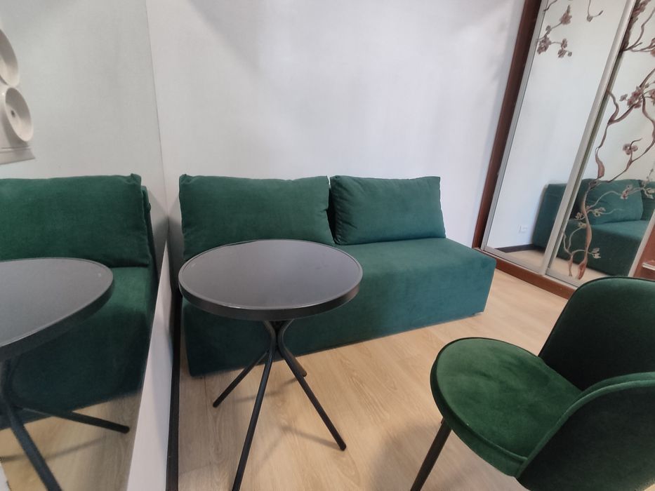 Подобово центр ,з/д церква Анни