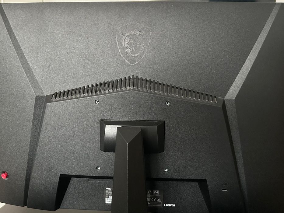 Monitor MSI Optix G24C4 23.6" 1920x1080px 144Hz 1 ms  Zaokrąglony