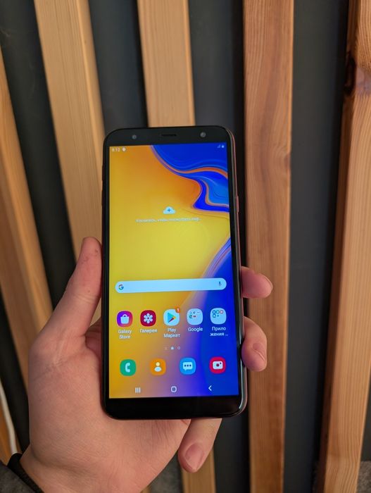 Samsung j4 plus 2018 2/32gb