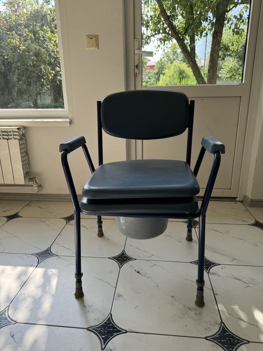 Складаний  стілець - туалет