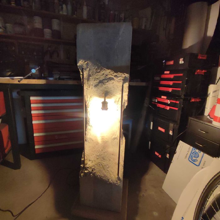 lampa beton loft edison dębowa podstawa