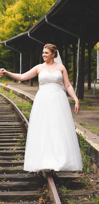 Suknia ślubna 40/42