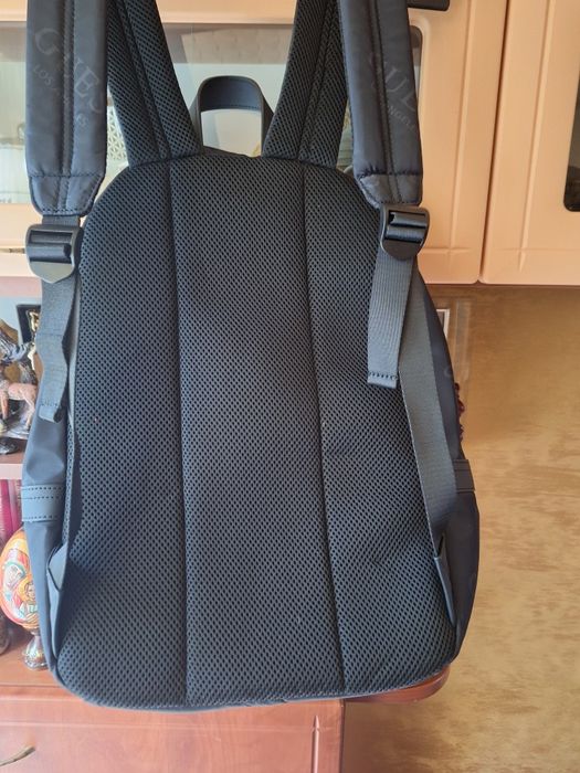 Guess plecak nowy z usa