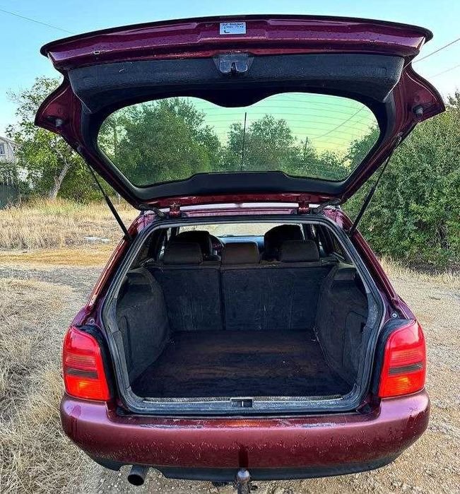 Продам AUDI -A 4-универсал