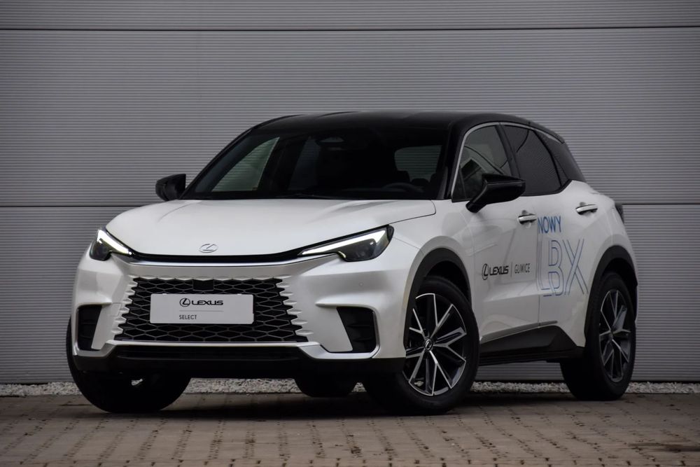 Lexus LBX 1.5 Hybrid Emotion + Tech Salon PL VAT 23%  Serwis ASO Gwarancja