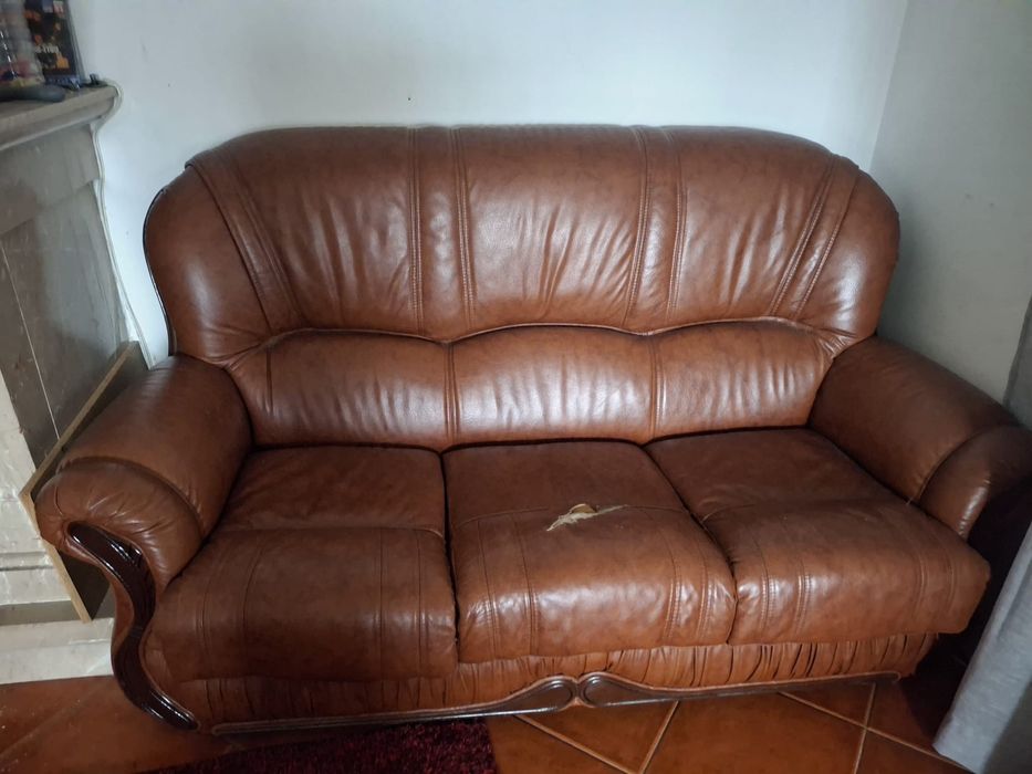 Sofás de pele castanho