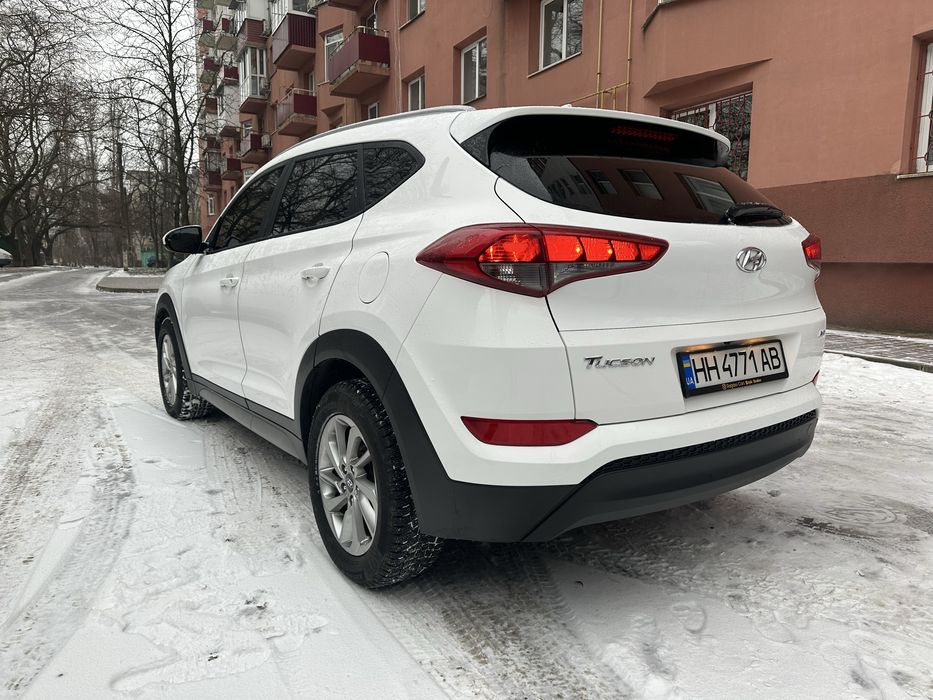 Продам hyundai tucson