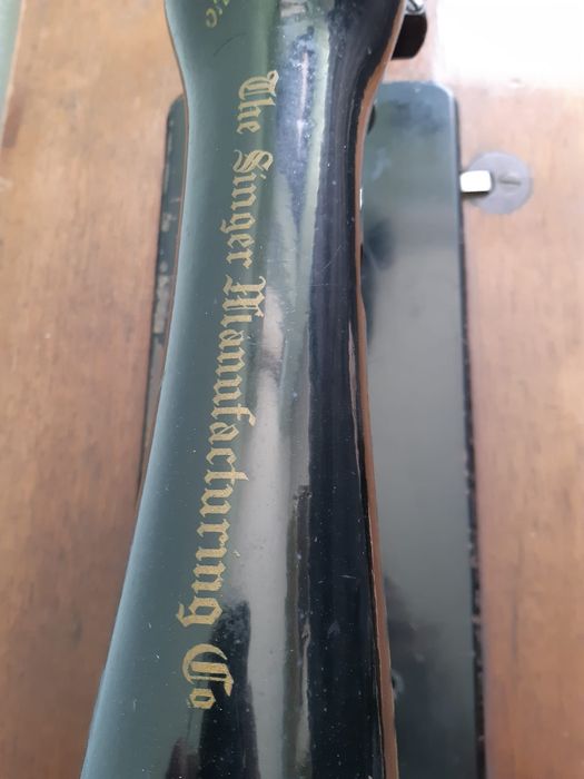 Máquina de costura singer antiga coleção