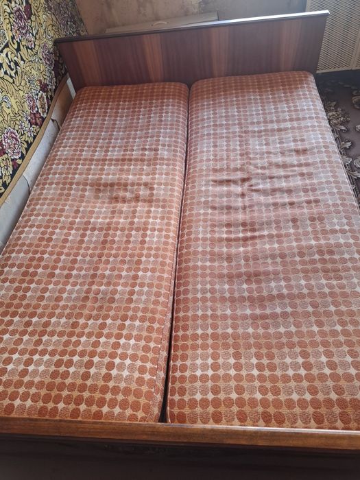 Ліжко двоспальне