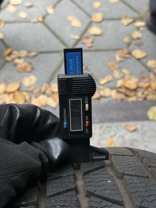 ЯК НОВА 205/50/17 Continental розпаровка одиночка одна шина зимня