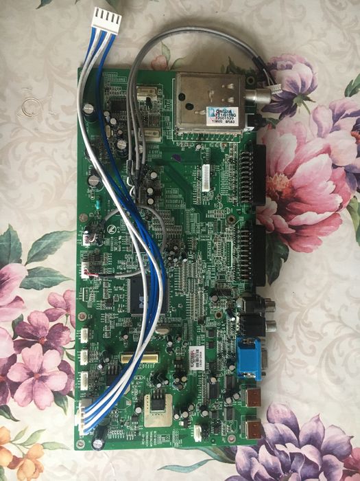 Проддам основную плату на shivaki lcd 4230