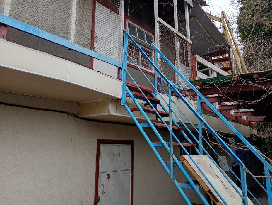 Продам пол бази в Затоке