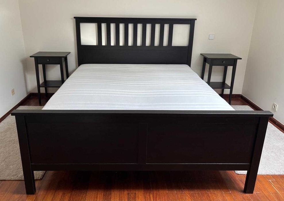 Cama de Casal IKEA Hemnes