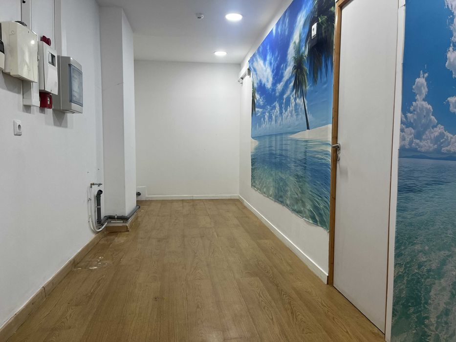 Espaço para Gabinete de Estética, Massagens, Florista, Imobiliária ou outro.