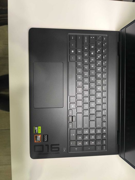 VENDO PORTATIL NOVO HP OMEN Gaming Ryzen AI 7 | 32GB | 144Hz