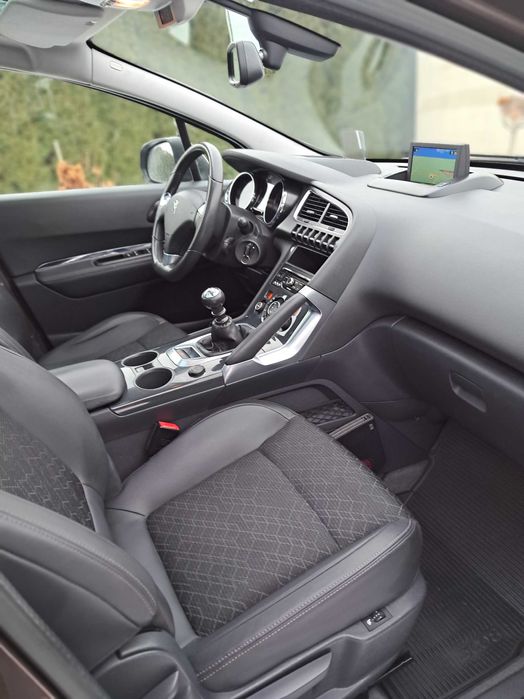 Peugeot 3008 Lift 2.0Hdi Bogate Wyposazenie