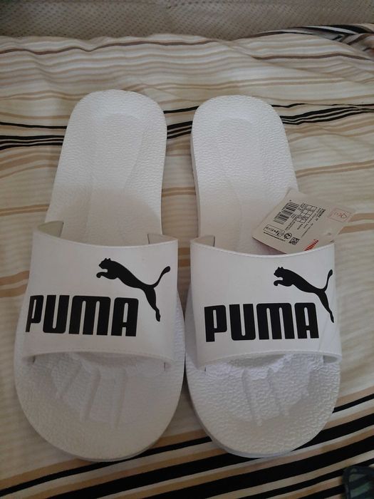 Biale klapki basenowe Puma r. Euro 48,5 nowe
