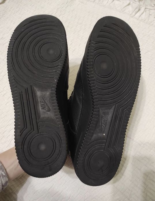 Кросівки Nike force 1 оригінал 
42р. 28-27.5см  довжина устілки 
Верх