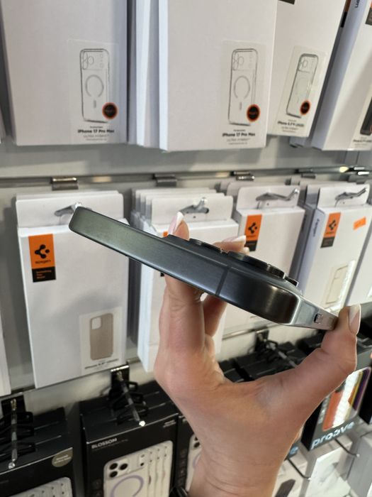 iPhone 15 Pro Max 256Gb black titanium - АКБ 100%, стан 5+