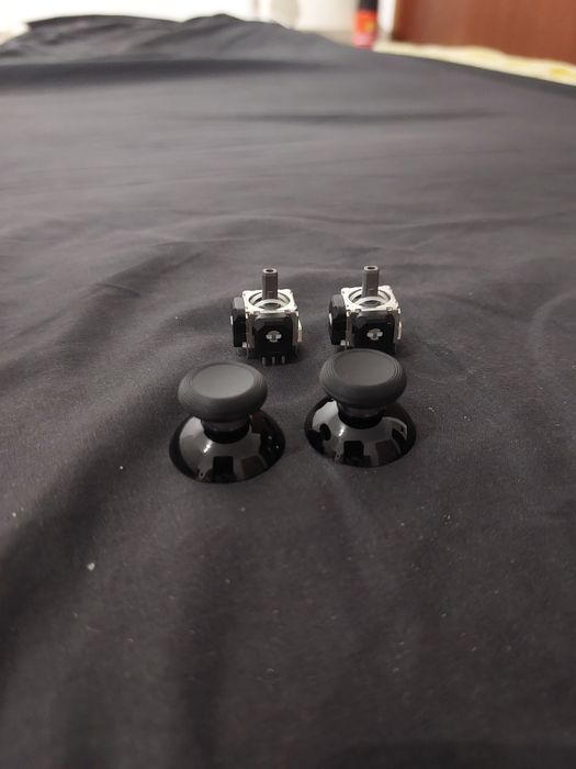 Gulikit TMR DualSense Analog Sticks64729502642946122