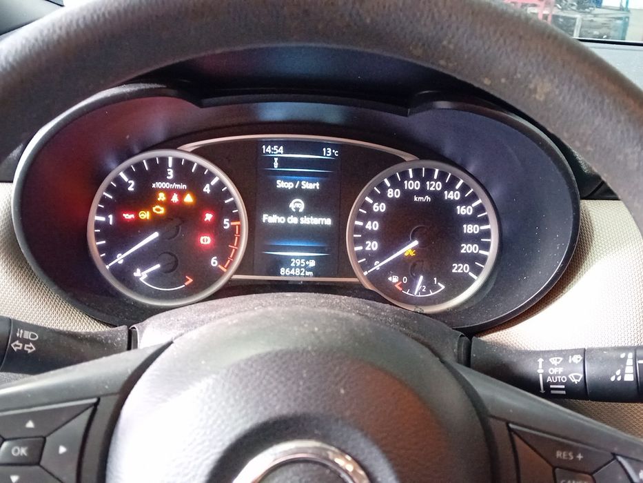 Quadrante / painel de instrumentos NISSAN Micra V (K14)
