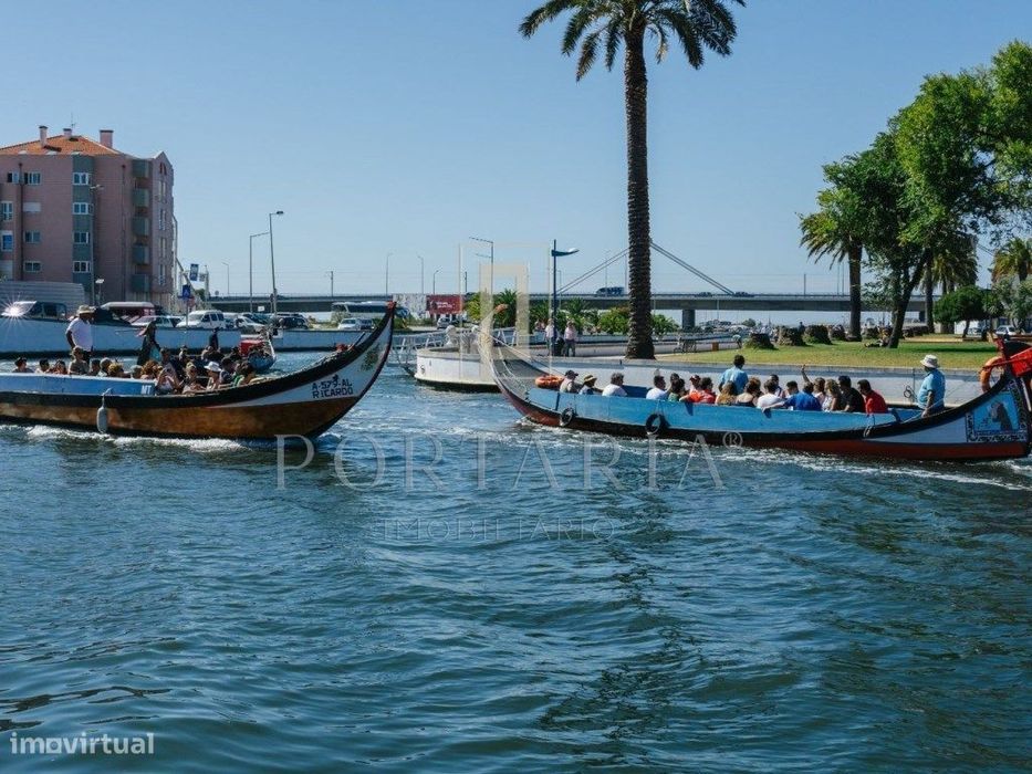 Apartamento T1 em frente ao Forum de Aveiro